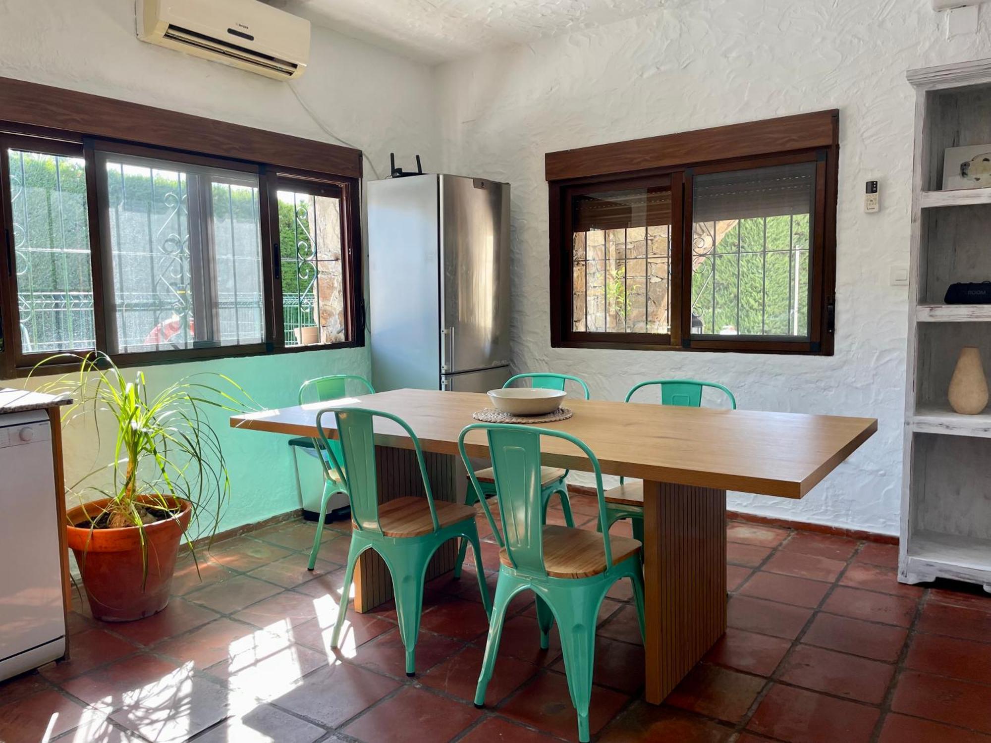Chalet Con Piscina Privada En Bolonia Тарифа Экстерьер фото